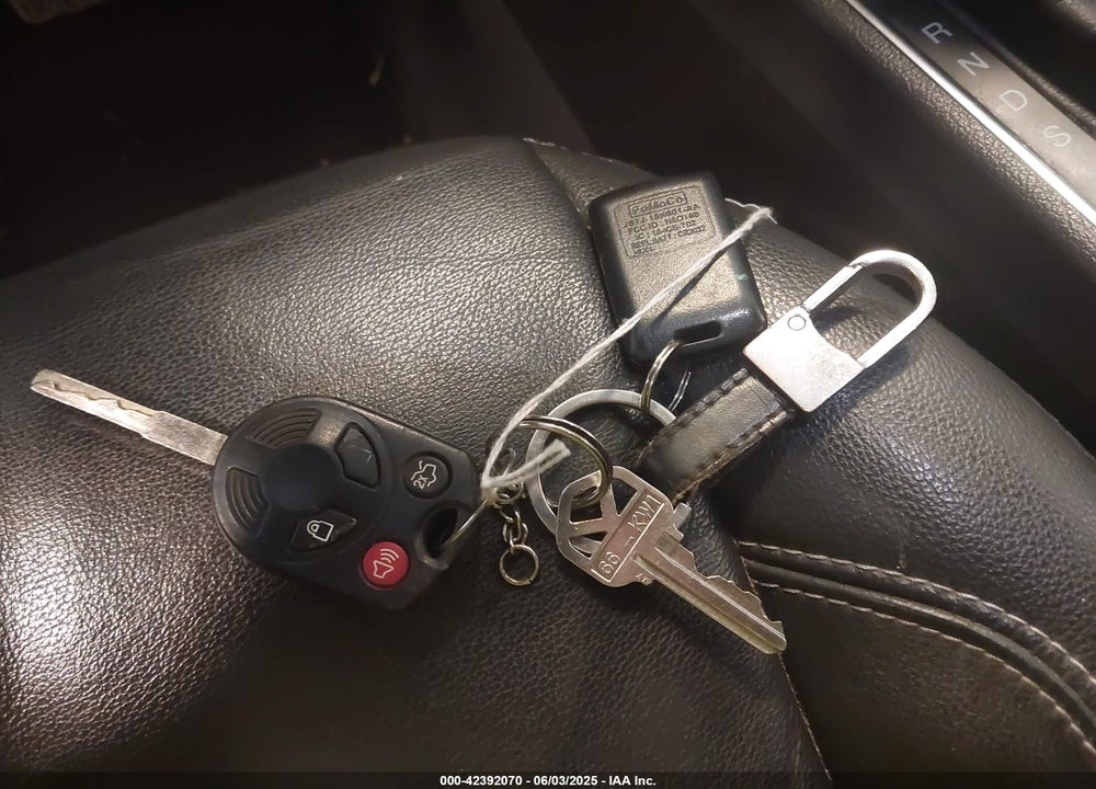 2018 FORD ESCAPE VIN: 1FMCU9HD5JUA96095