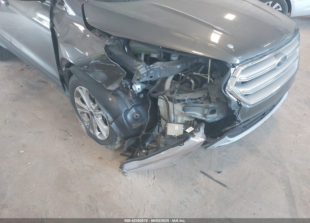 2018 FORD ESCAPE VIN: 1FMCU9HD5JUA96095