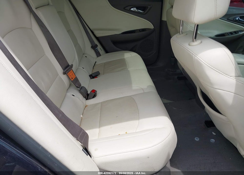 2022 CHEVROLET MALIBU VIN: 1G1ZD5ST9NF205278