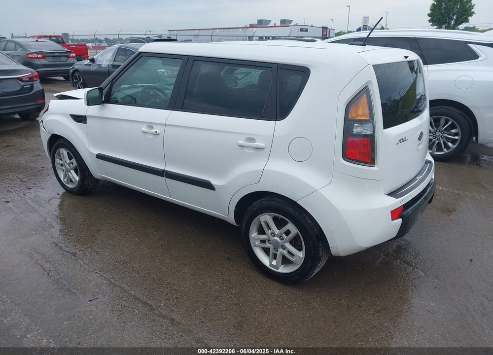 2011 KIA SOUL VIN: KNDJT2A25B7331772
