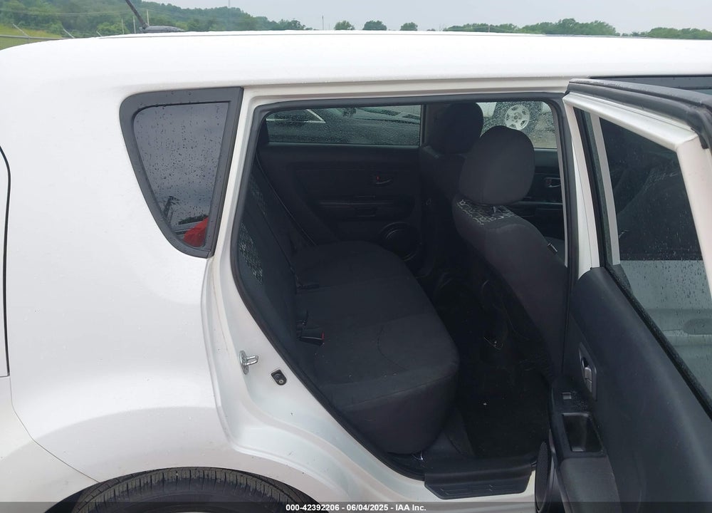 2011 KIA SOUL VIN: KNDJT2A25B7331772