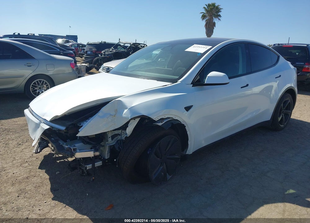 2026 TESLA MODEL Y VIN: 7SAYGDEE8TF347983