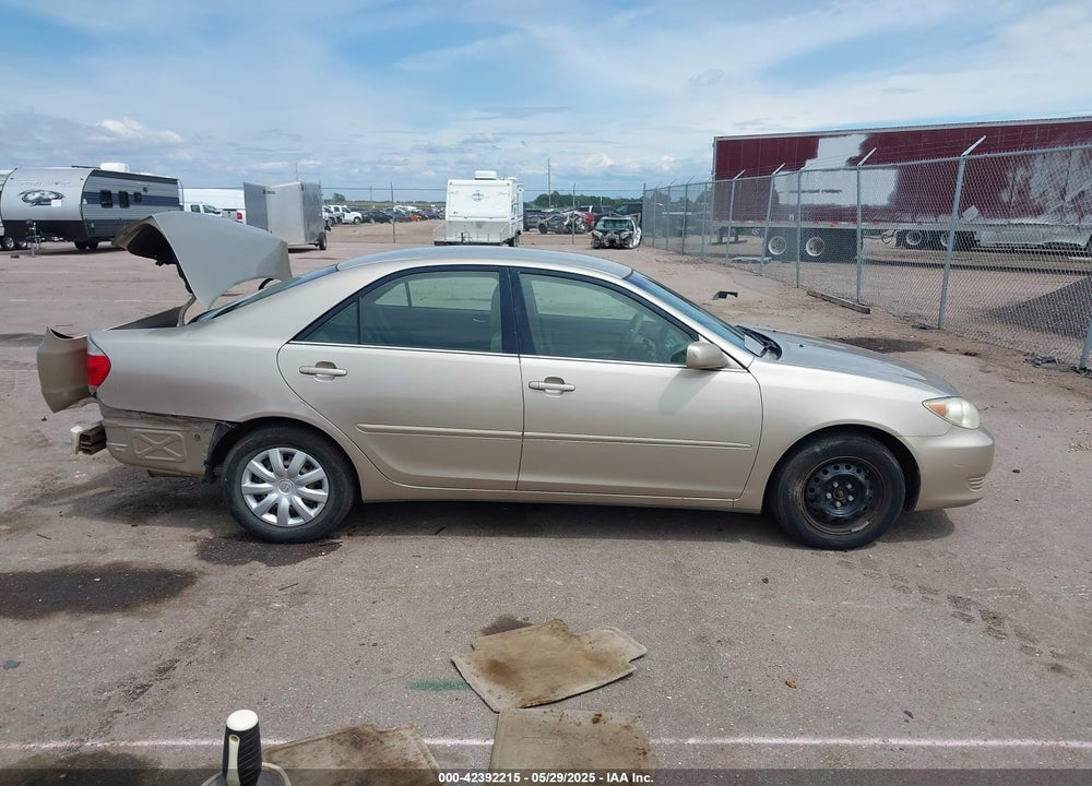 2005 TOYOTA CAMRY LE VIN: 4T1BE32K85U528729