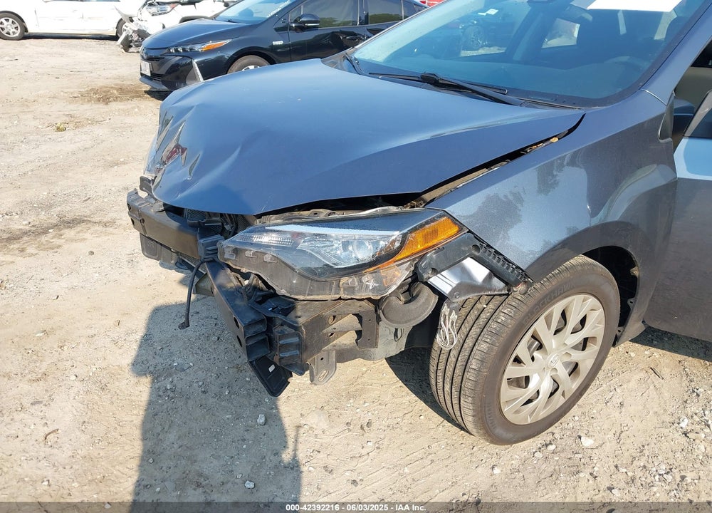 2019 TOYOTA COROLLA VIN: 2T1BURHE7KC203056