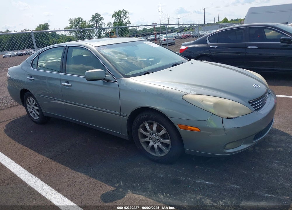 2004 LEXUS ES 330 VIN: JTHBA30G445040724