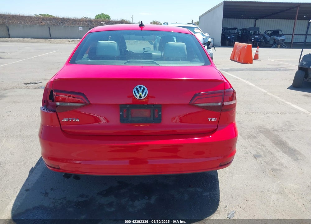2016 VOLKSWAGEN JETTA 1.8T SPORT VIN: 3VWD17AJ0GM275032