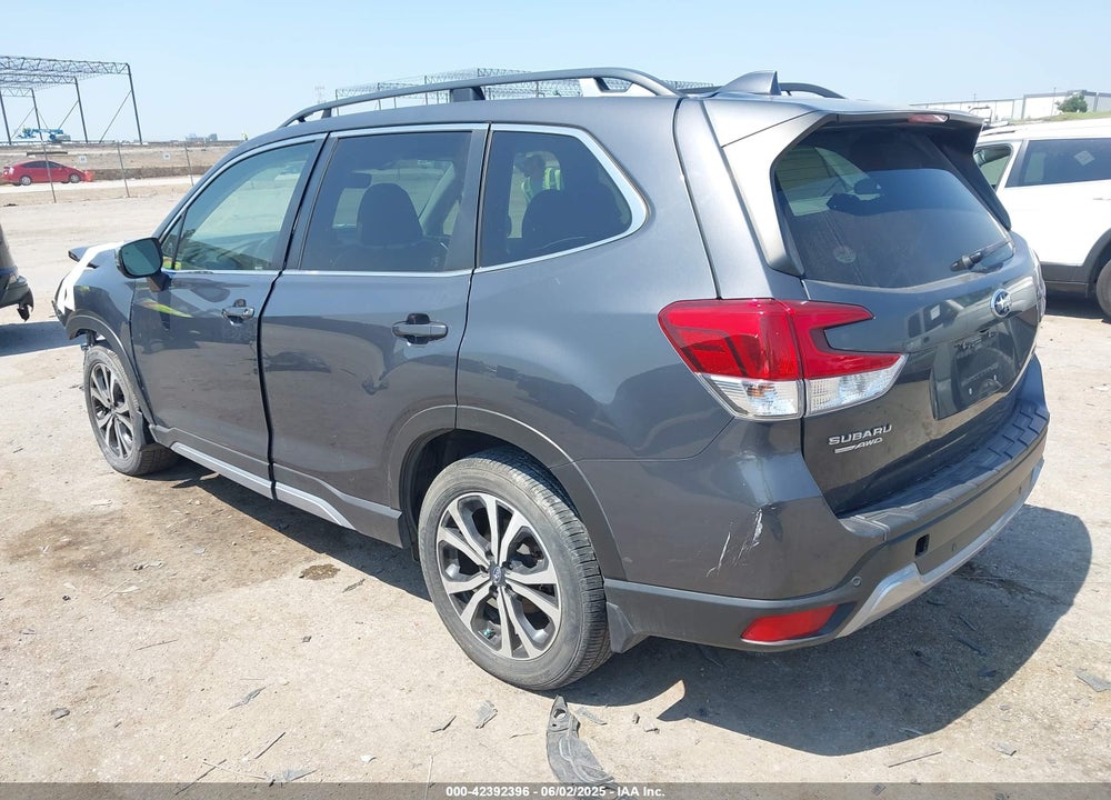 2021 SUBARU FORESTER VIN: JF2SKAXC3MH405187
