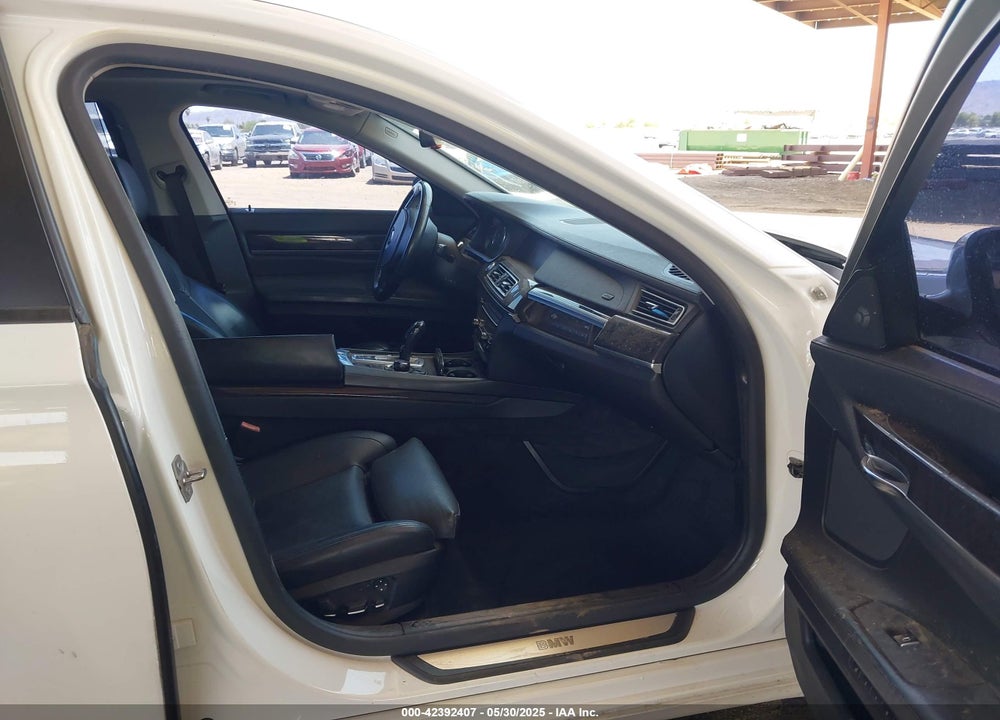 2010 BMW 750I VIN: WBAKA8C54ACY36127