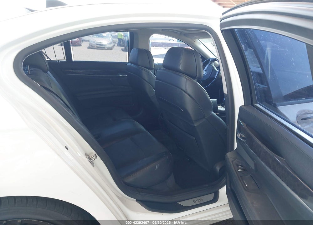 2010 BMW 750I VIN: WBAKA8C54ACY36127