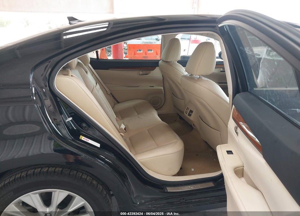 2014 LEXUS ES 300H VIN: JTHBW1GG9E2043696