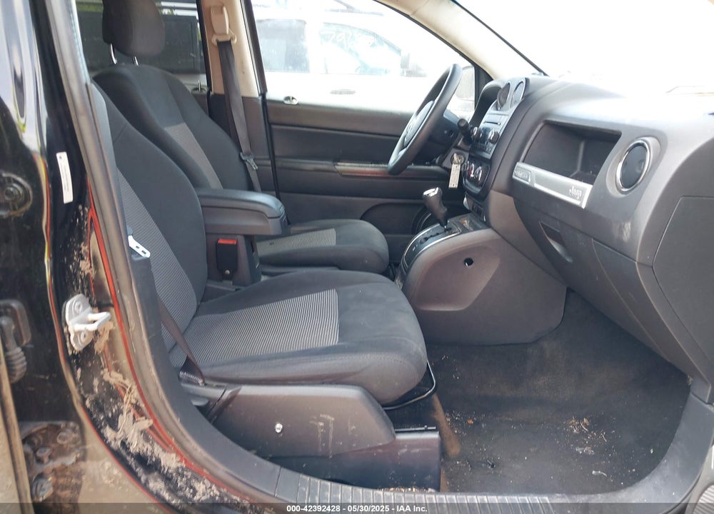 2014 JEEP COMPASS SPORT VIN: 1C4NJCBA8ED882268