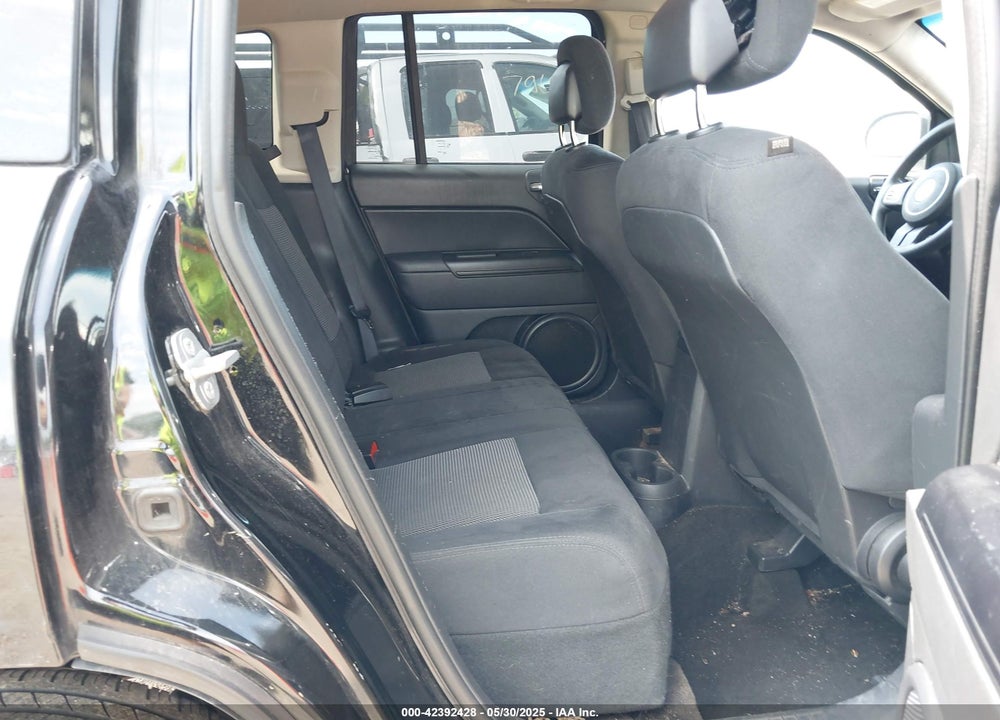 2014 JEEP COMPASS SPORT VIN: 1C4NJCBA8ED882268