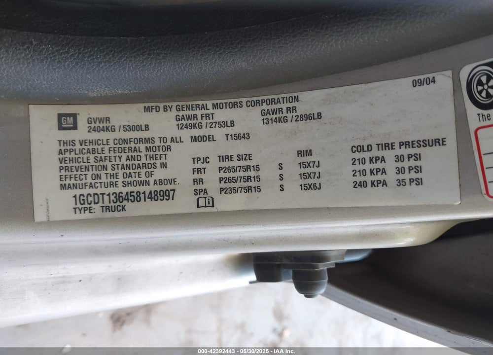 2005 CHEVROLET COLORADO LS VIN: 1GCDT136458148997
