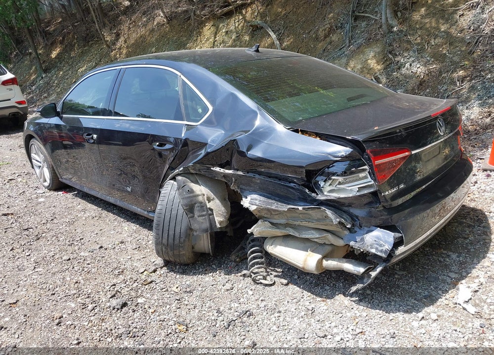 2018 VOLKSWAGEN PASSAT VIN: 1VWBA7A32JC015992