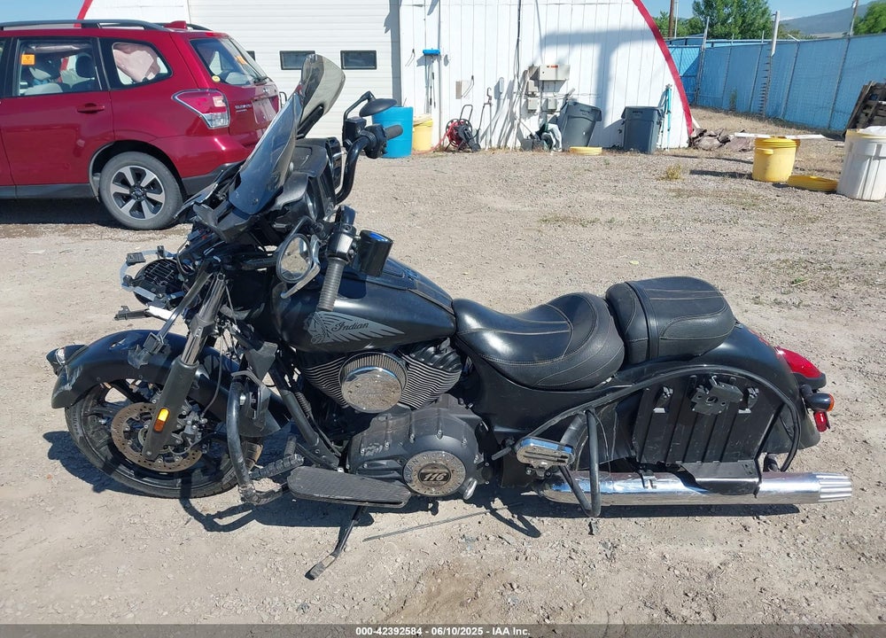 2018 INDIAN MOTORCYCLE CO. CHIEFTAIN DARK HORSE VIN: 56KTCDAA0J3367414