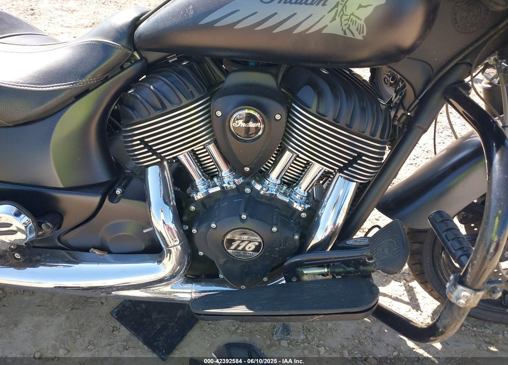 2018 INDIAN MOTORCYCLE CO. CHIEFTAIN DARK HORSE VIN: 56KTCDAA0J3367414