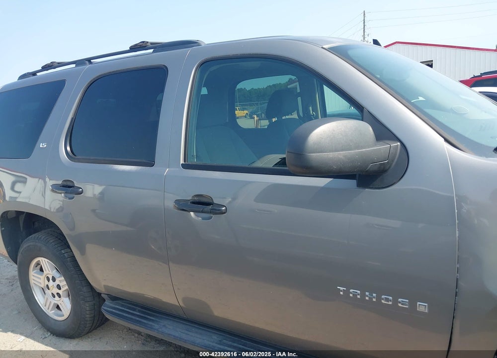 2007 CHEVROLET TAHOE LS VIN: 1GNFC13C17J346292