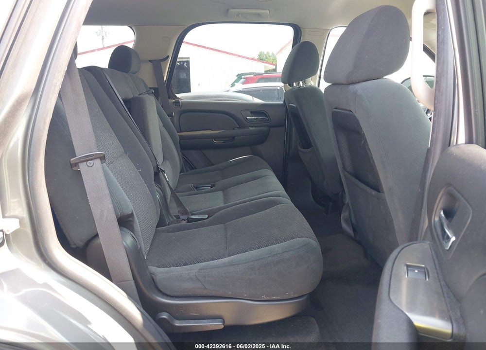 2007 CHEVROLET TAHOE LS VIN: 1GNFC13C17J346292