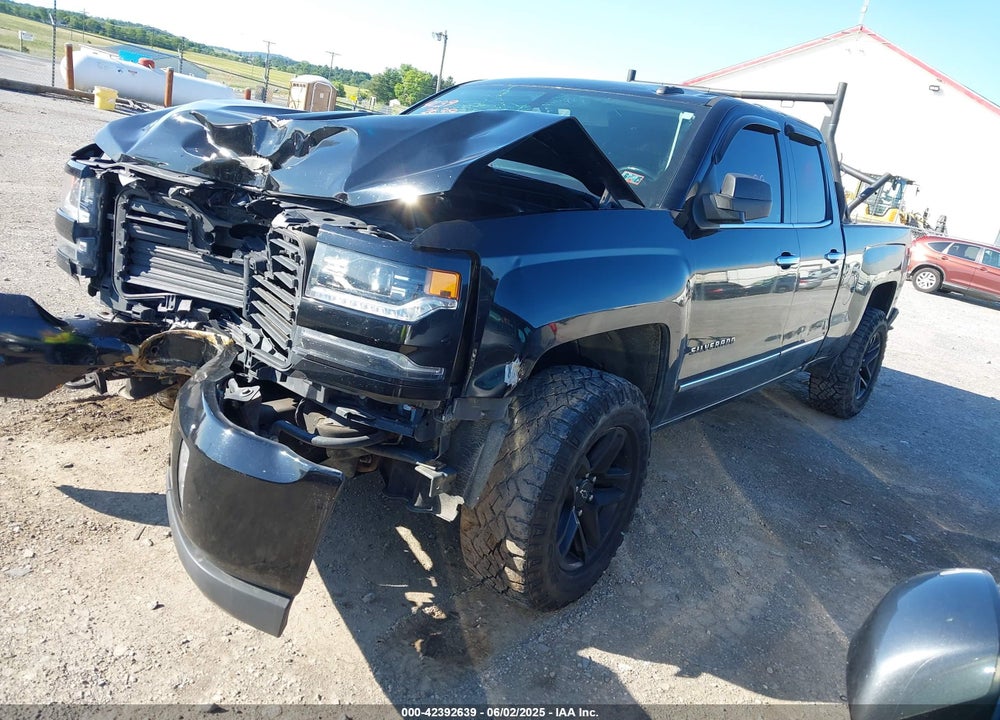 2018 CHEVROLET SILVERADO 1500 2LZ VIN: 1GCVKSEC5JZ143845