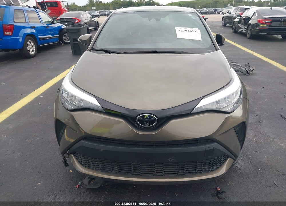 2021 TOYOTA C-HR XLE VIN: NMTKHMBX4MR138774