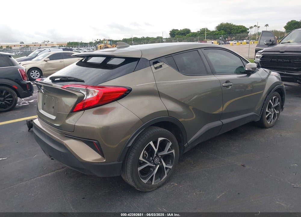 2021 TOYOTA C-HR XLE VIN: NMTKHMBX4MR138774
