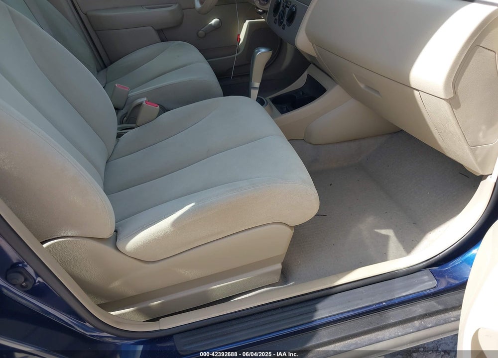 2009 NISSAN VERSA VIN: 3N1BC11E79L485837
