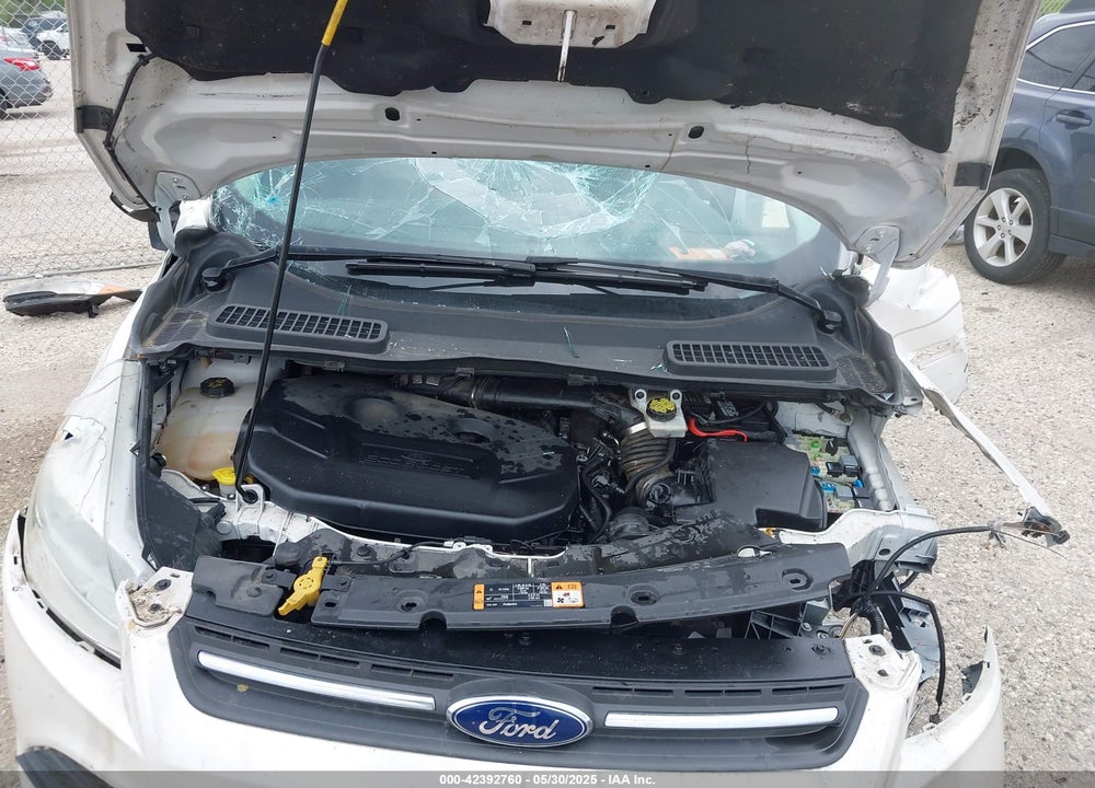 2016 FORD ESCAPE VIN: 1FMCU0G95GUC65243