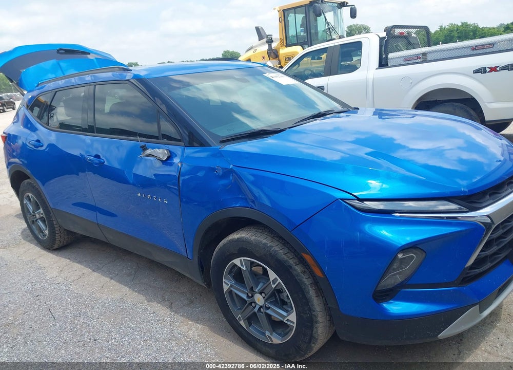 2024 CHEVROLET BLAZER VIN: 3GNKBCR42RS168701