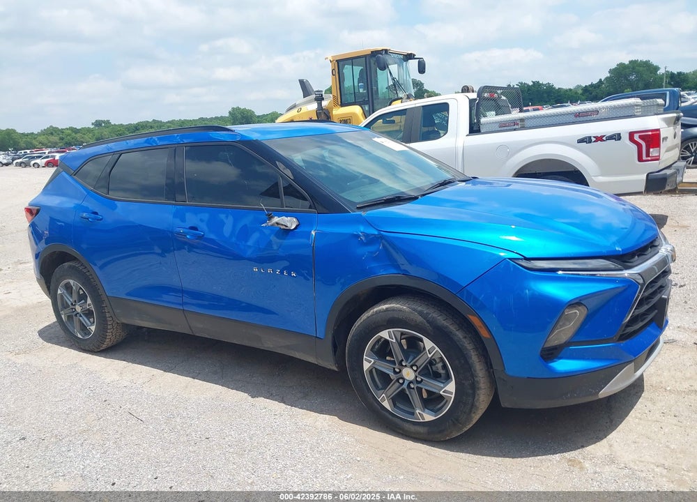 2024 CHEVROLET BLAZER VIN: 3GNKBCR42RS168701