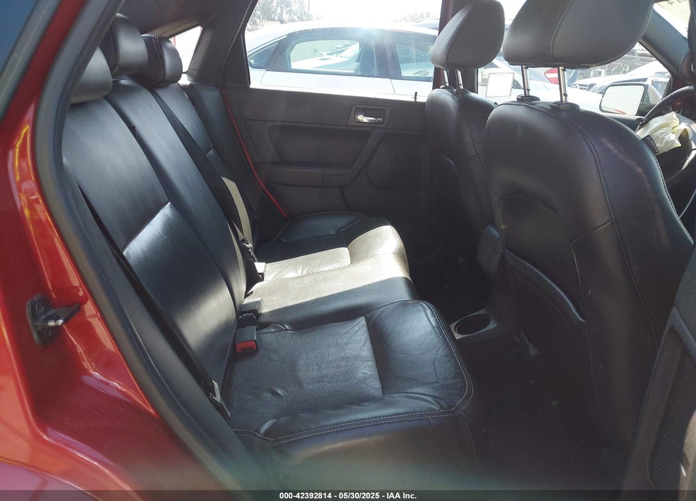 2010 FORD FOCUS VIN: 1FAHP3HN0AW186532