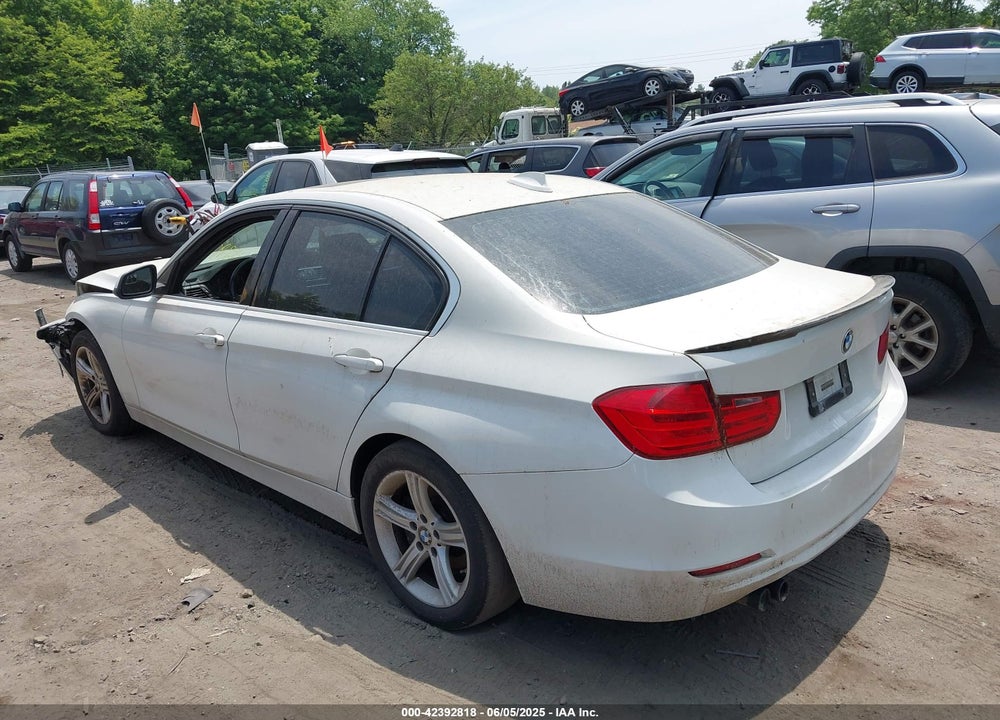 2015 BMW 3 SERIES VIN: WBA3B5G59FNS11759