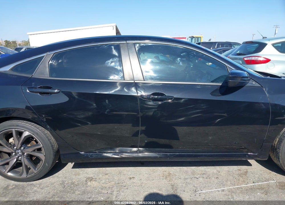 2021 HONDA CIVIC VIN: 2HGFC2F8XMH530862