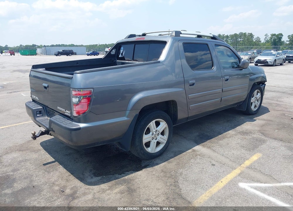 2013 HONDA RIDGELINE VIN: 5FPYK1F5XDB012354
