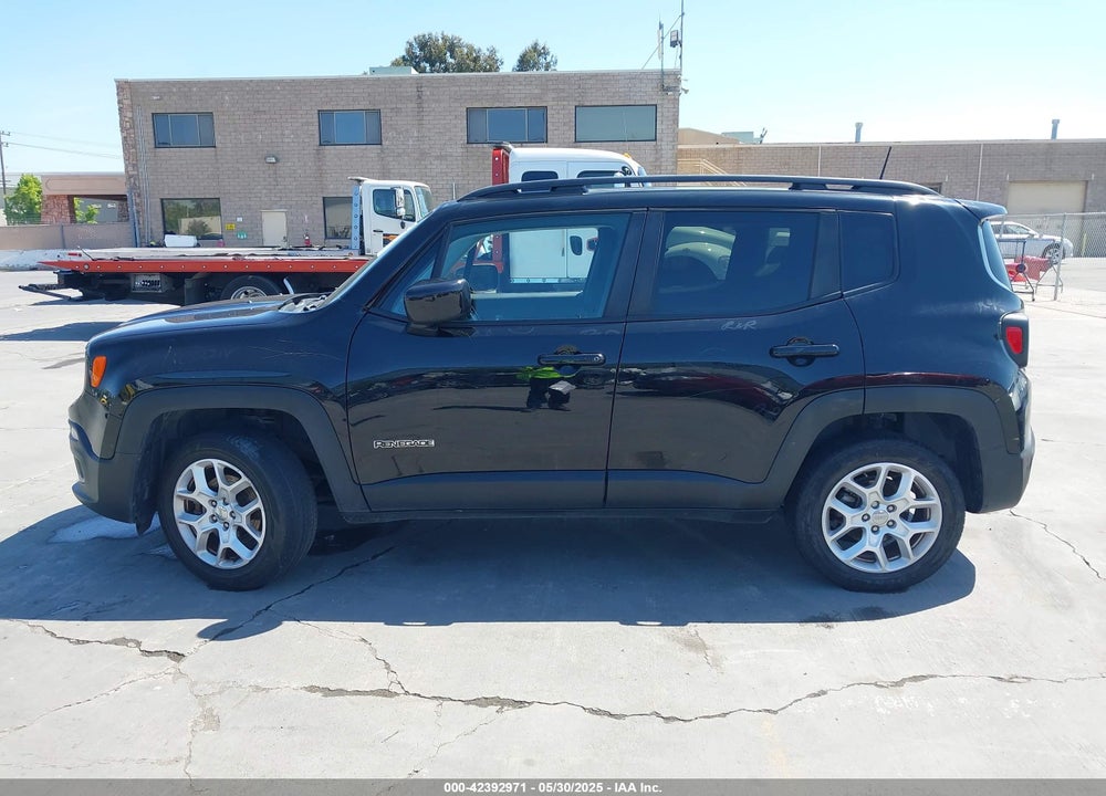 2018 JEEP RENEGADE VIN: ZACCJBBB2JPH44585