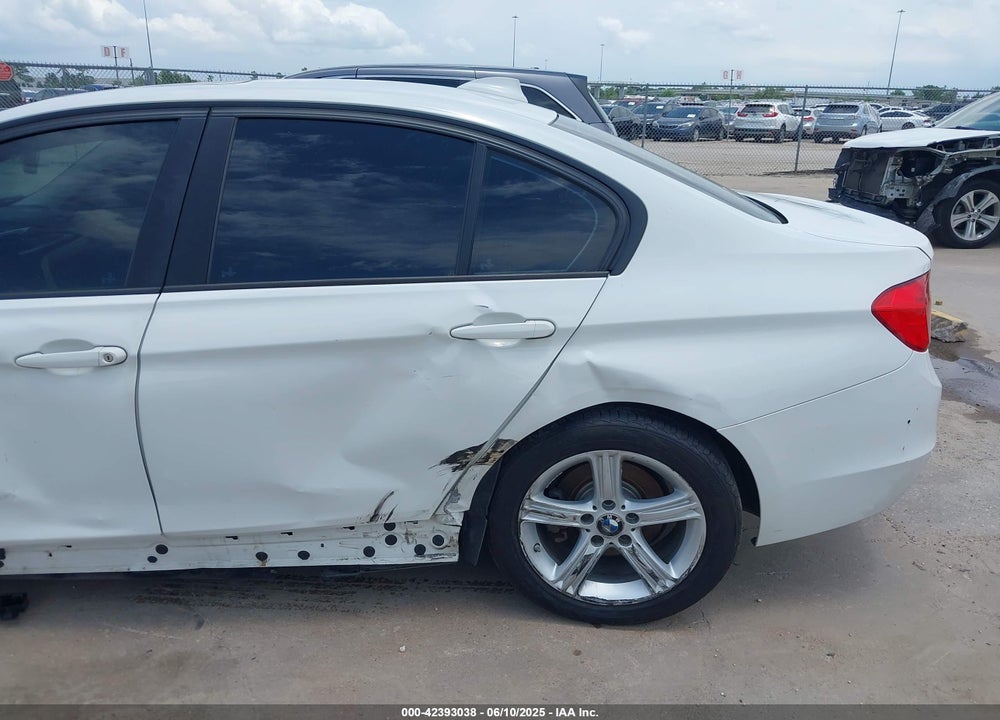2013 BMW 320I VIN: WBA3B1C50DK129576