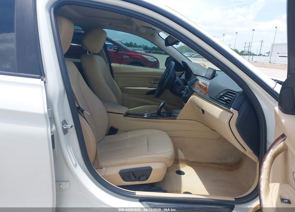 2013 BMW 320I VIN: WBA3B1C50DK129576