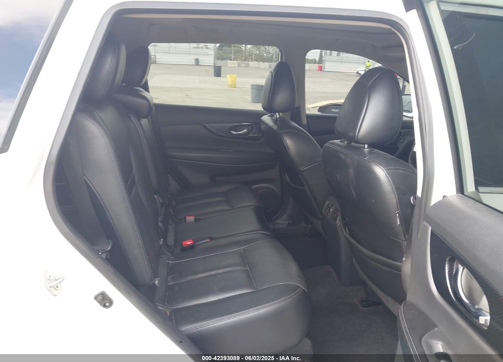 2017 NISSAN ROGUE VIN: 5N1AT2MT3HC874103