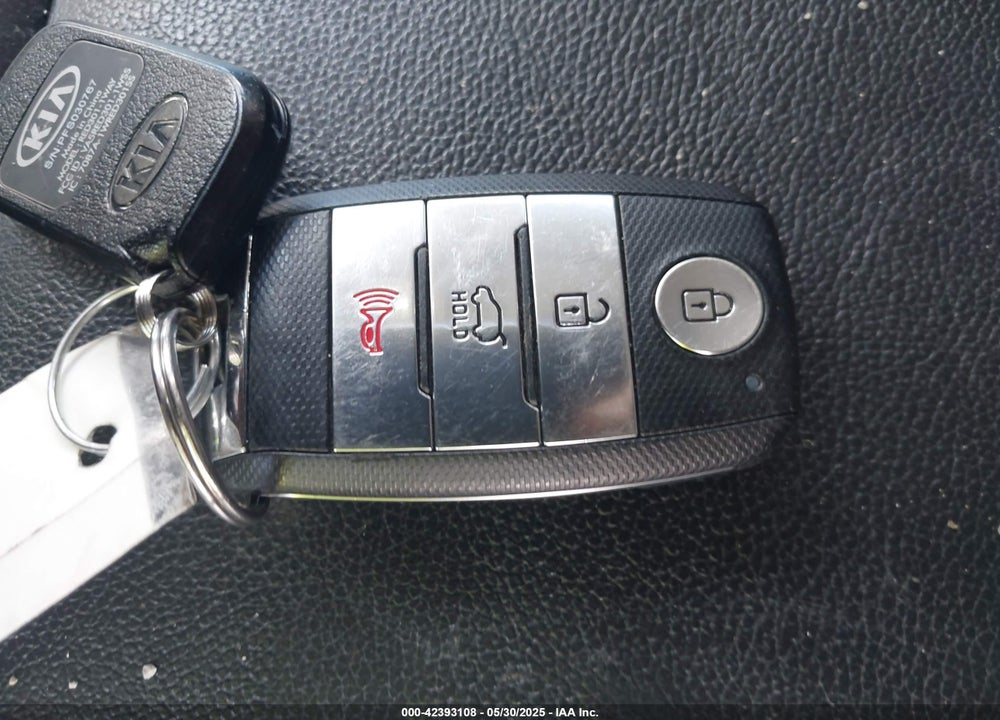 2018 KIA SPORTAGE EX VIN: KNDPNCAC5J7407492