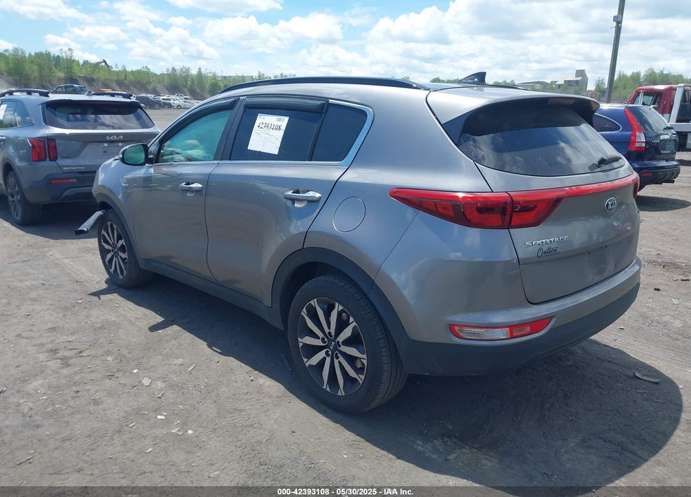2018 KIA SPORTAGE EX VIN: KNDPNCAC5J7407492