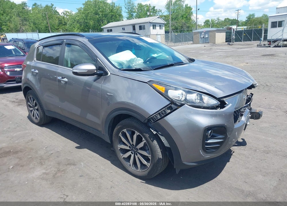 2018 KIA SPORTAGE EX VIN: KNDPNCAC5J7407492