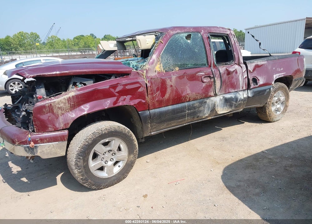 2003 CHEVROLET SILVERADO 1500 LS VIN: 2GCEK19T131195800