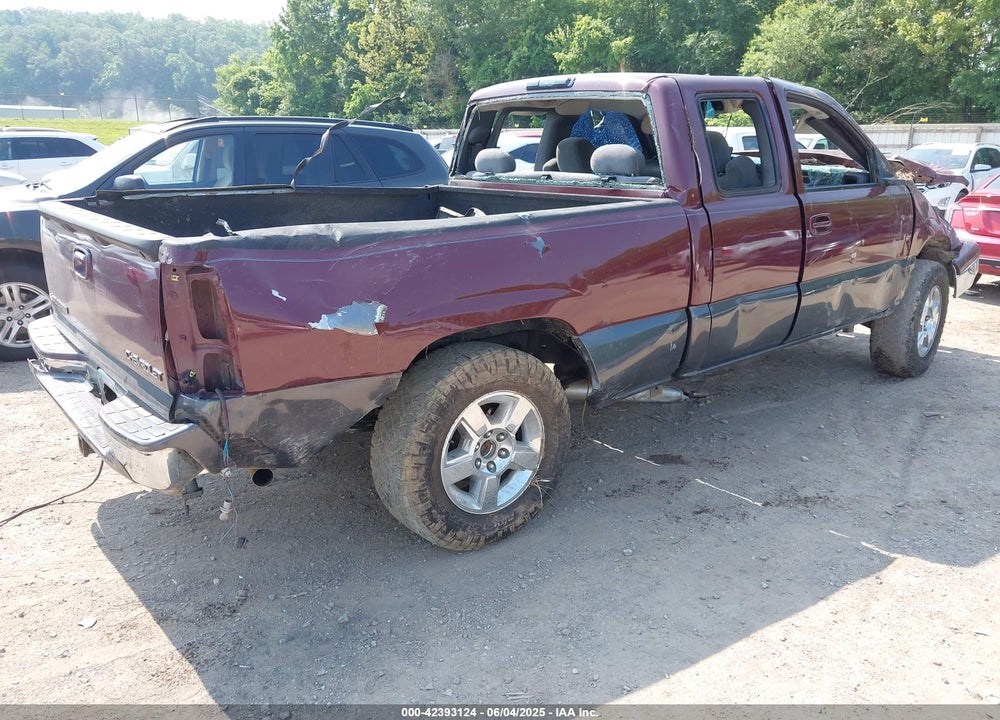 2003 CHEVROLET SILVERADO 1500 LS VIN: 2GCEK19T131195800