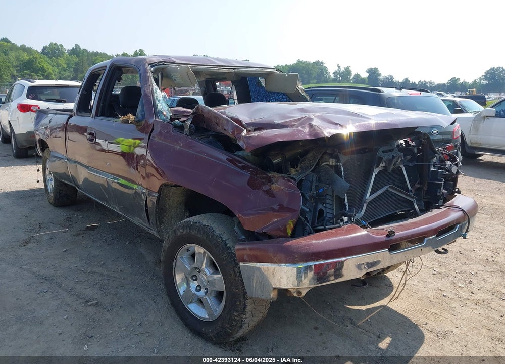 2003 CHEVROLET SILVERADO 1500 LS VIN: 2GCEK19T131195800
