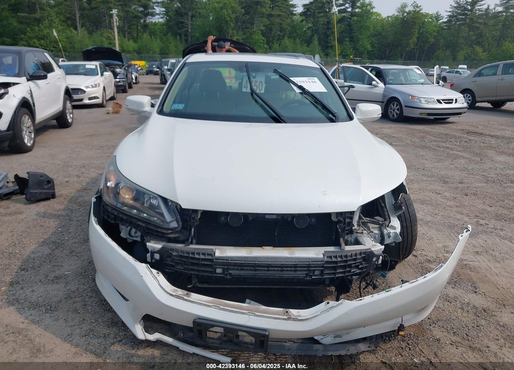2015 HONDA ACCORD VIN: 1HGCR3F87FA000549