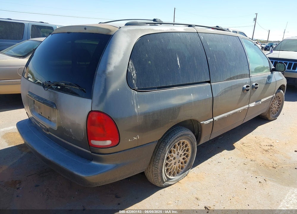 1998 CHRYSLER TOWN & COUNTRY LXI VIN: 1C4GT64L8WB562562