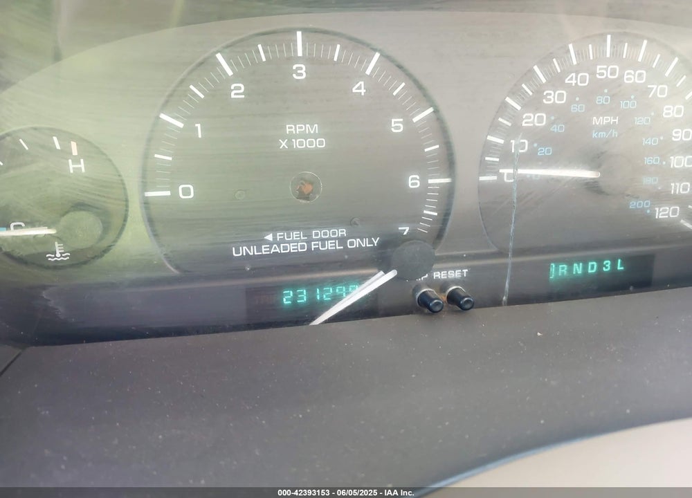 1998 CHRYSLER TOWN & COUNTRY LXI VIN: 1C4GT64L8WB562562