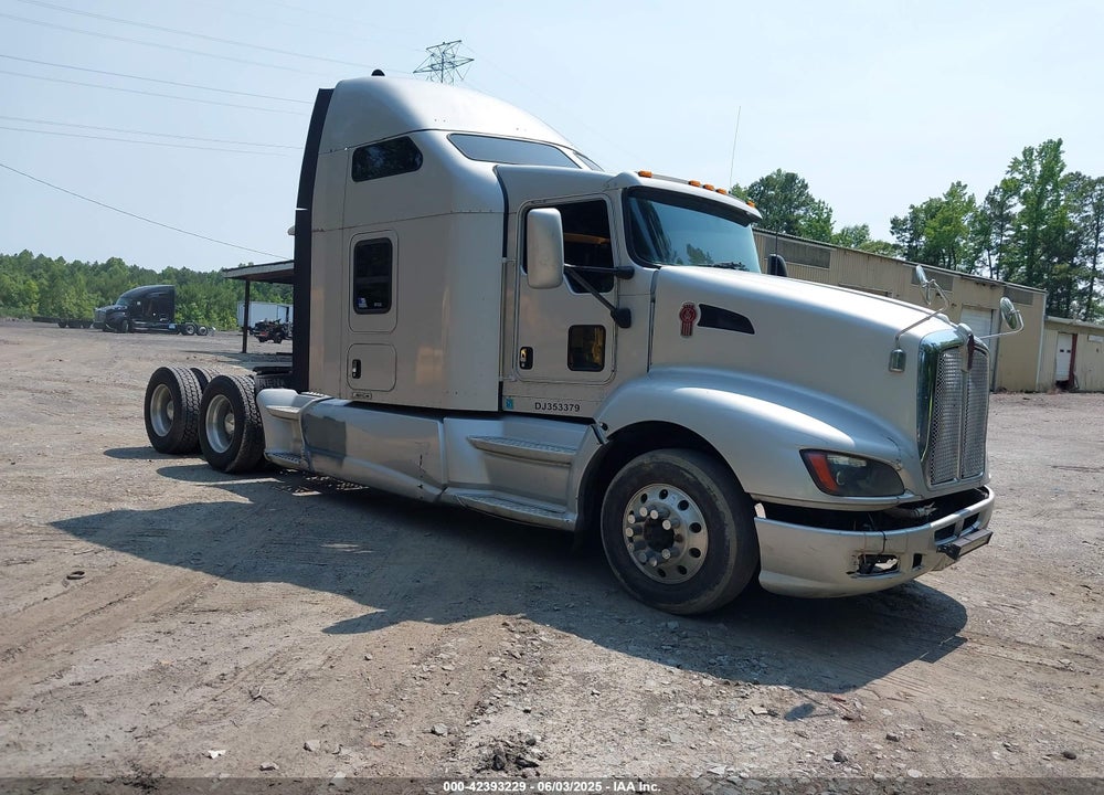 2013 KENWORTH CONSTRUCTION T660 VIN: 1XKADP9X8DJ353379