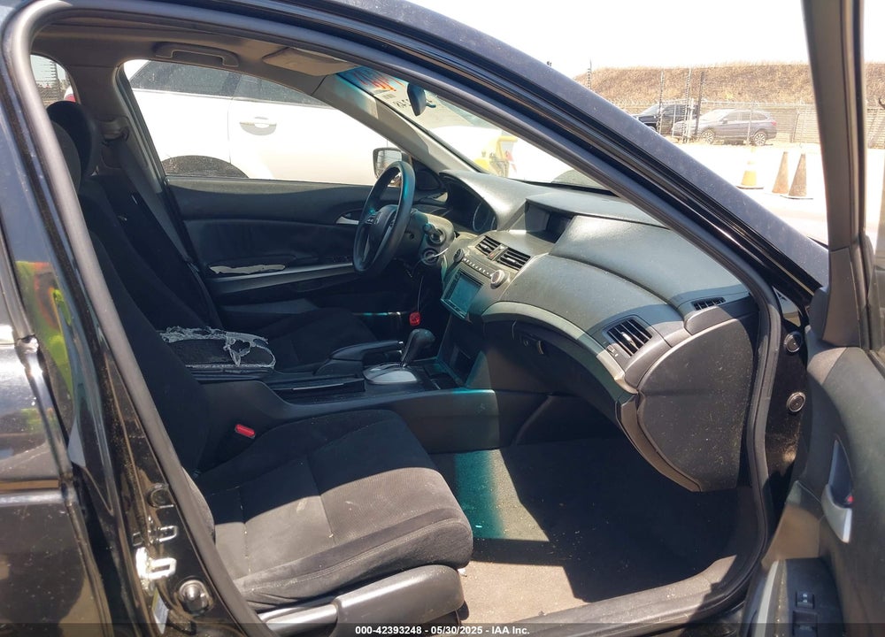 2008 HONDA ACCORD 2.4 EX VIN: JHMCP26718C037608