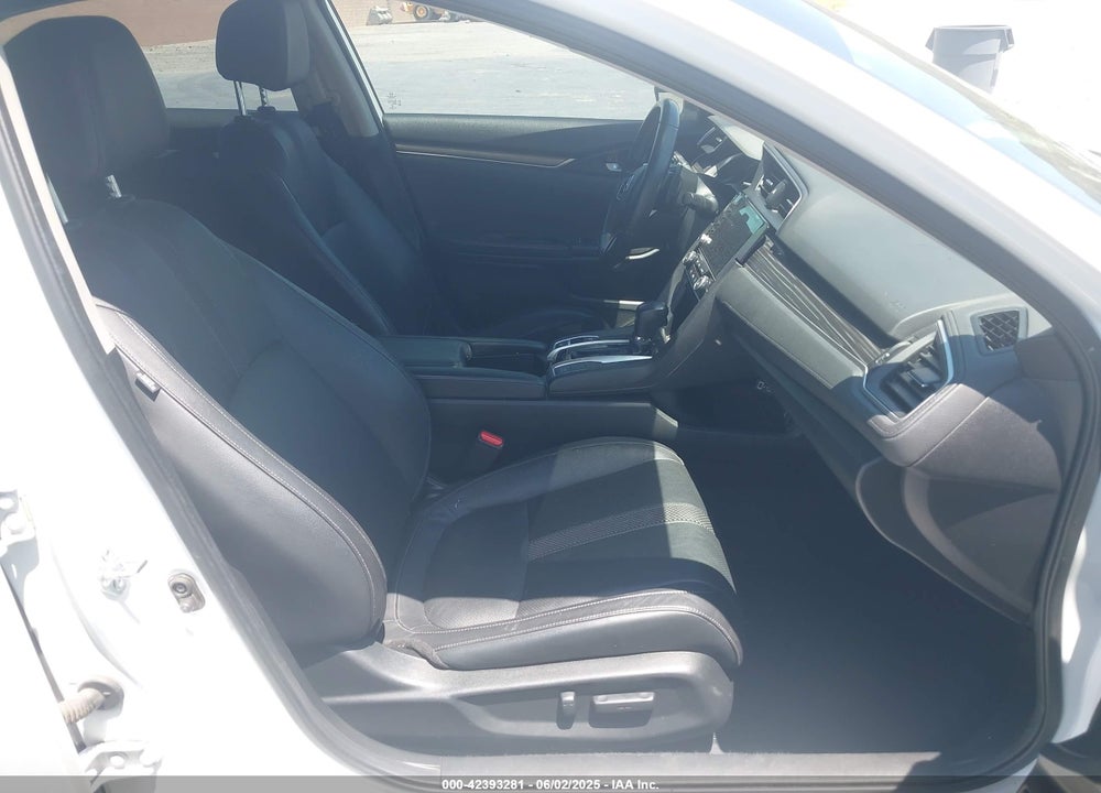 2021 HONDA CIVIC VIN: 19XFC1F95ME202228