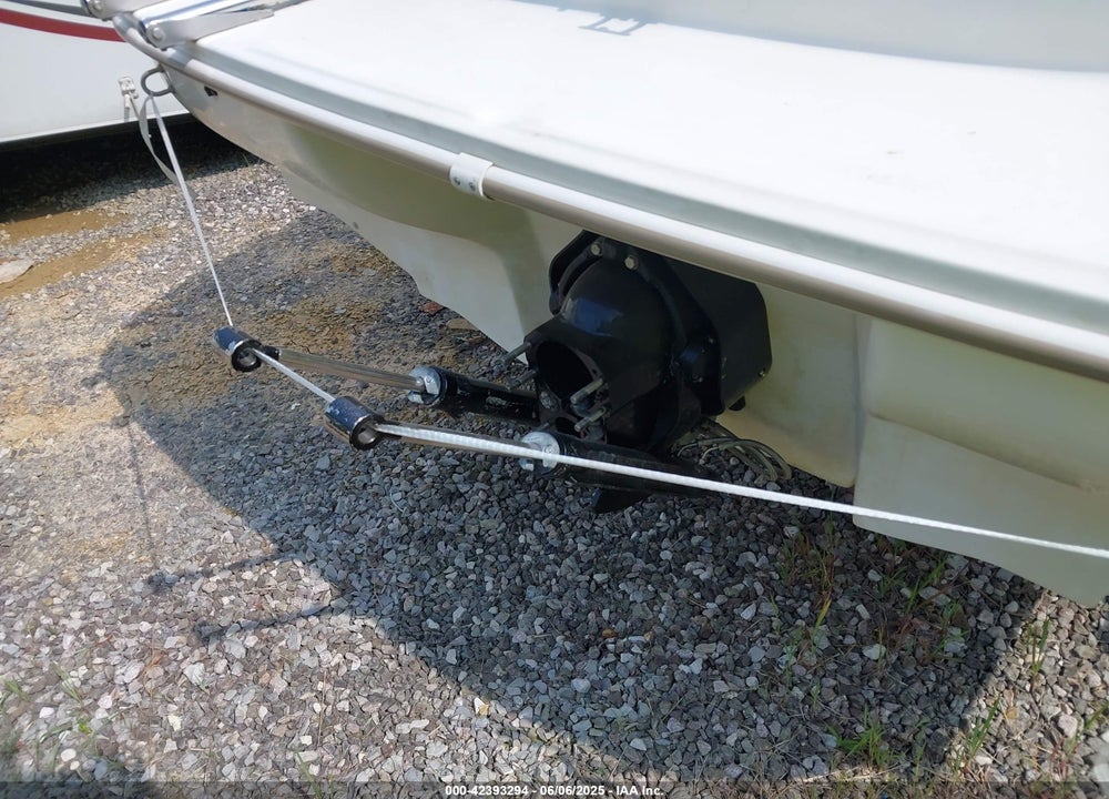 2001 SEARAY SKIBOAT VIN: SERR5050G001